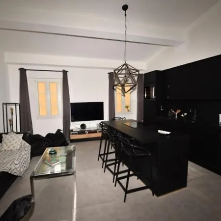 Confortable And Design Apartment In Antibes Διαμέρισμα *